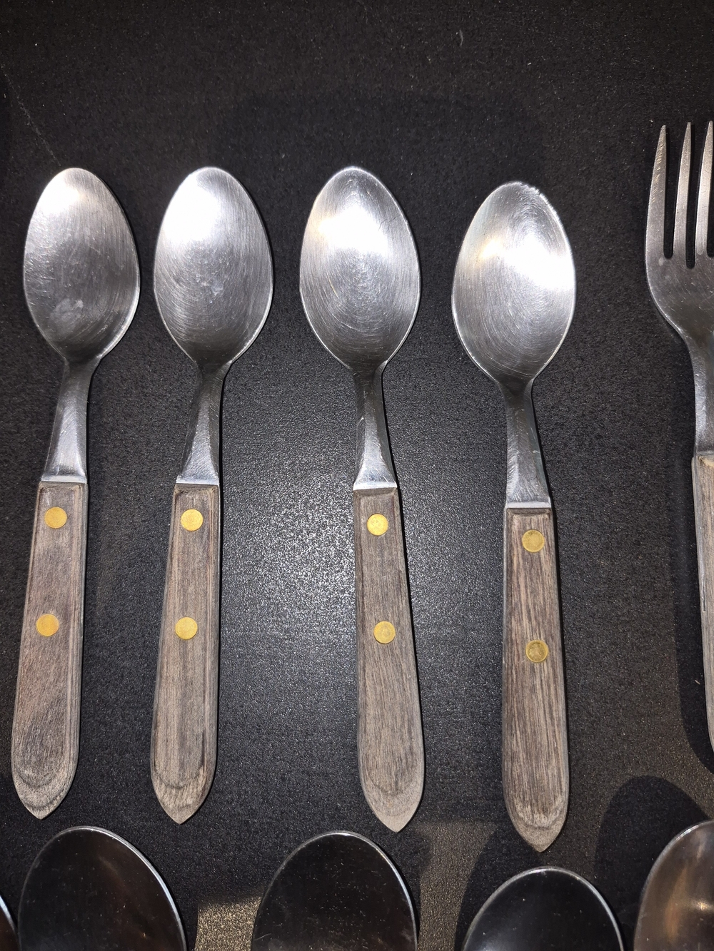 15 Washington Forge TOWN COUNTRY Stainless Wood Flatware MCM Rustic Silverware - Picture 7 of 10